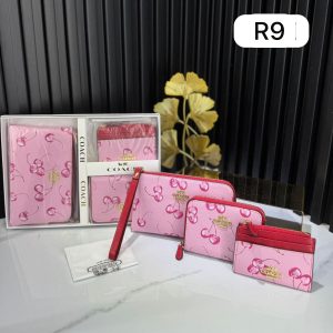 R9