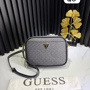 Q8